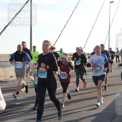 03.10.2025 - Köhlbrandbrückenlauf Yannick Fuchs http://msf.ph/oto/9143297 03.10.2025 08:30:12 Position 2 69, 1654, 3500, 1640, 2953 meine-sportfotos.de