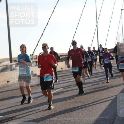 03.10.2025 - Köhlbrandbrückenlauf Yannick Fuchs http://msf.ph/oto/9143516 03.10.2025 08:30:32 Position 2 3201 meine-sportfotos.de