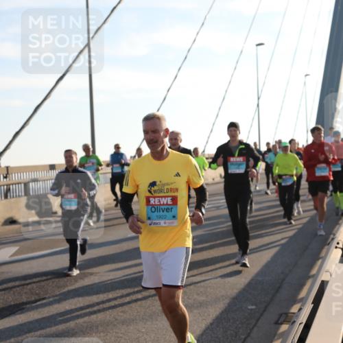 03.10.2025 - Köhlbrandbrückenlauf Yannick Fuchs http://msf.ph/oto/9143551 03.10.2025 08:30:36 Position 2 1922 meine-sportfotos.de