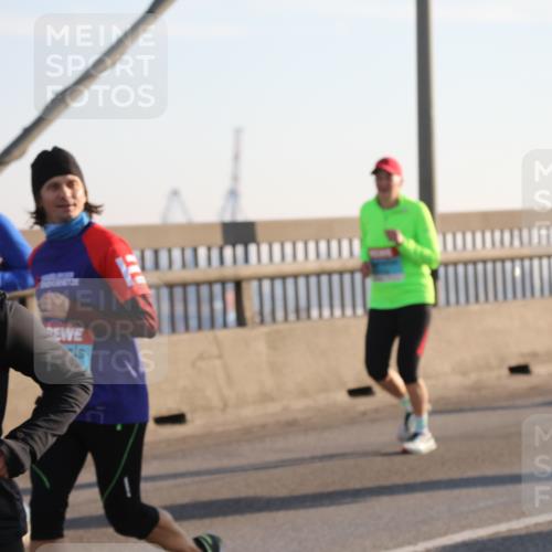 03.10.2025 - Köhlbrandbrückenlauf Yannick Fuchs http://msf.ph/oto/9143654 03.10.2025 08:31:05 Position 2 1305 meine-sportfotos.de