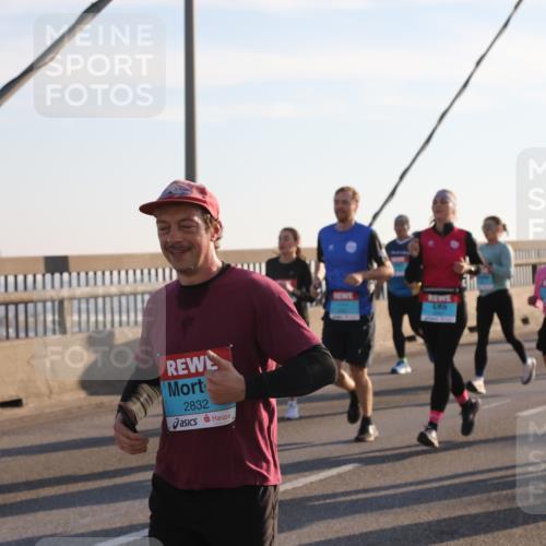 03.10.2025 - Köhlbrandbrückenlauf Yannick Fuchs http://msf.ph/oto/9143688 03.10.2025 08:31:08 Position 2 2832 meine-sportfotos.de