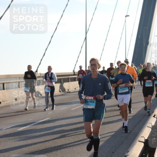 03.10.2025 - Köhlbrandbrückenlauf Yannick Fuchs http://msf.ph/oto/9143855 03.10.2025 08:31:22 Position 2 3372 meine-sportfotos.de