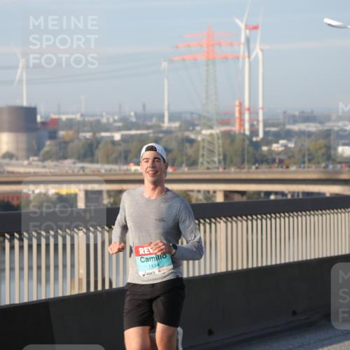 03.10.2025 - Köhlbrandbrückenlauf Yannick Fuchs http://msf.ph/oto/9143908 03.10.2025 08:31:27 Position 2 1174 meine-sportfotos.de