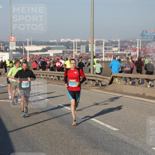 03.10.2025 - Köhlbrandbrückenlauf Yannick Fuchs http://msf.ph/oto/9145072 03.10.2025 08:34:07 Position 2  meine-sportfotos.de