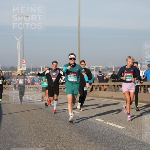 03.10.2025 - Köhlbrandbrückenlauf Yannick Fuchs http://msf.ph/oto/9145686 03.10.2025 08:35:05 Position 2 1275, 1086 meine-sportfotos.de