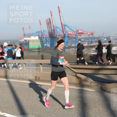 03.10.2025 - Köhlbrandbrückenlauf Yannick Fuchs http://msf.ph/oto/9146160 03.10.2025 08:35:58 Position 2  meine-sportfotos.de