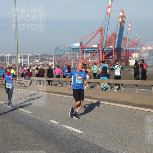 03.10.2025 - Köhlbrandbrückenlauf Yannick Fuchs http://msf.ph/oto/9146179 03.10.2025 08:36:00 Position 2  meine-sportfotos.de