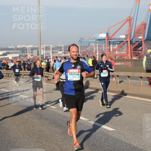 03.10.2025 - Köhlbrandbrückenlauf Yannick Fuchs http://msf.ph/oto/9146523 03.10.2025 08:36:39 Position 2 2811, 1215 meine-sportfotos.de