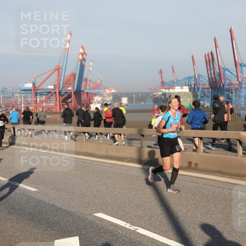 03.10.2025 - Köhlbrandbrückenlauf Yannick Fuchs http://msf.ph/oto/9147123 03.10.2025 08:37:55 Position 2  meine-sportfotos.de
