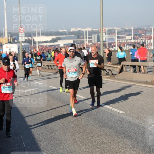 03.10.2025 - Köhlbrandbrückenlauf Yannick Fuchs http://msf.ph/oto/9147293 03.10.2025 08:38:15 Position 2 3224, 1071 meine-sportfotos.de