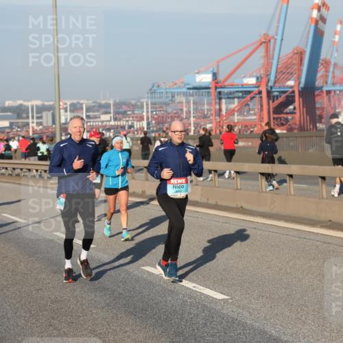 03.10.2025 - Köhlbrandbrückenlauf Yannick Fuchs http://msf.ph/oto/9147381 03.10.2025 08:38:23 Position 2  meine-sportfotos.de