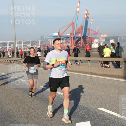 03.10.2025 - Köhlbrandbrückenlauf Yannick Fuchs http://msf.ph/oto/9147441 03.10.2025 08:38:29 Position 2 1146, 1226 meine-sportfotos.de