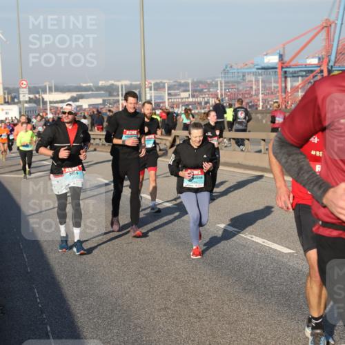 03.10.2025 - Köhlbrandbrückenlauf Yannick Fuchs http://msf.ph/oto/9147575 03.10.2025 08:38:39 Position 2 47, 8118 meine-sportfotos.de