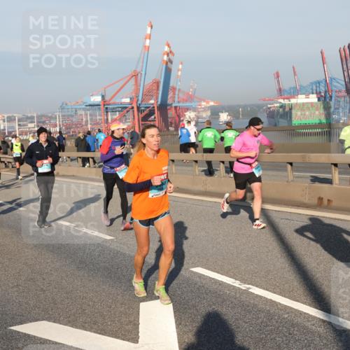 03.10.2025 - Köhlbrandbrückenlauf Yannick Fuchs http://msf.ph/oto/9147701 03.10.2025 08:38:51 Position 2 284 meine-sportfotos.de