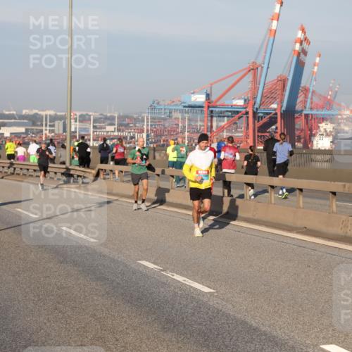03.10.2025 - Köhlbrandbrückenlauf Yannick Fuchs http://msf.ph/oto/9148550 03.10.2025 08:40:01 Position 2  meine-sportfotos.de