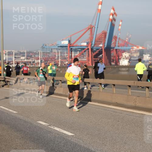 03.10.2025 - Köhlbrandbrückenlauf Yannick Fuchs http://msf.ph/oto/9148555 03.10.2025 08:40:01 Position 2  meine-sportfotos.de