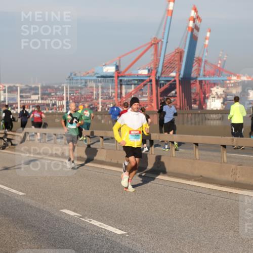 03.10.2025 - Köhlbrandbrückenlauf Yannick Fuchs http://msf.ph/oto/9148559 03.10.2025 08:40:01 Position 2  meine-sportfotos.de