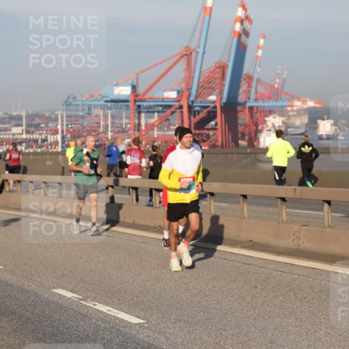 03.10.2025 - Köhlbrandbrückenlauf Yannick Fuchs http://msf.ph/oto/9148565 03.10.2025 08:40:02 Position 2  meine-sportfotos.de