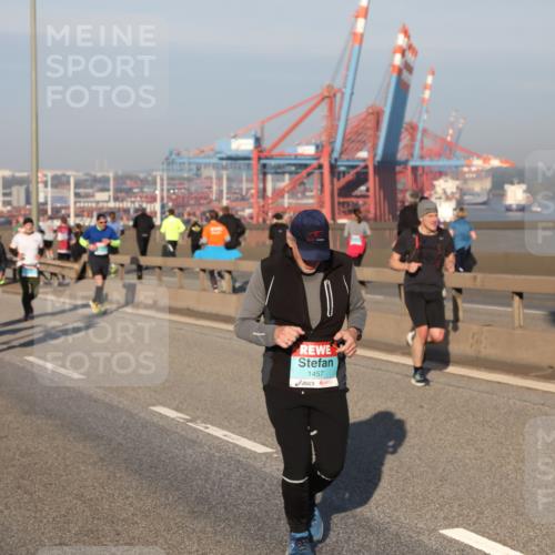 03.10.2025 - Köhlbrandbrückenlauf Yannick Fuchs http://msf.ph/oto/9148653 03.10.2025 08:40:08 Position 2 1457 meine-sportfotos.de