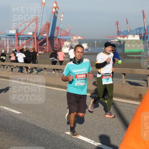 03.10.2025 - Köhlbrandbrückenlauf Yannick Fuchs http://msf.ph/oto/9148730 03.10.2025 08:40:14 Position 2 1141, 3344 meine-sportfotos.de