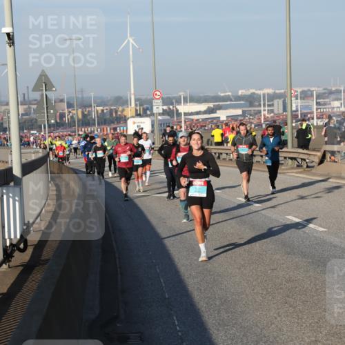03.10.2025 - Köhlbrandbrückenlauf Yannick Fuchs http://msf.ph/oto/9149317 03.10.2025 08:40:57 Position 2  meine-sportfotos.de