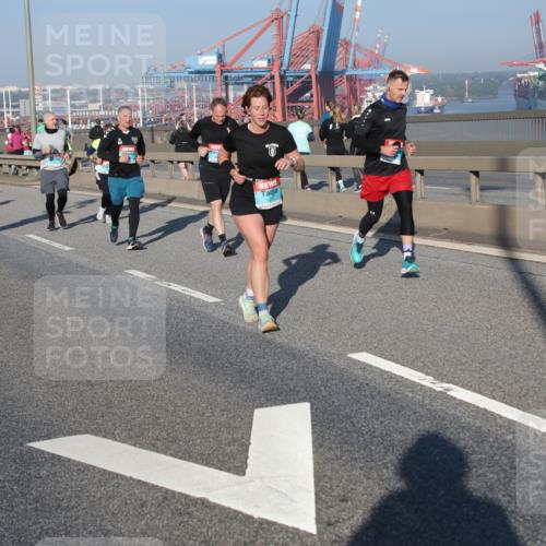 03.10.2025 - Köhlbrandbrückenlauf Yannick Fuchs http://msf.ph/oto/9150044 03.10.2025 08:41:52 Position 2  meine-sportfotos.de