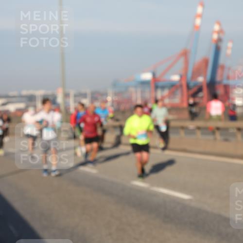 03.10.2025 - Köhlbrandbrückenlauf Yannick Fuchs http://msf.ph/oto/9150175 03.10.2025 08:42:03 Position 2  meine-sportfotos.de