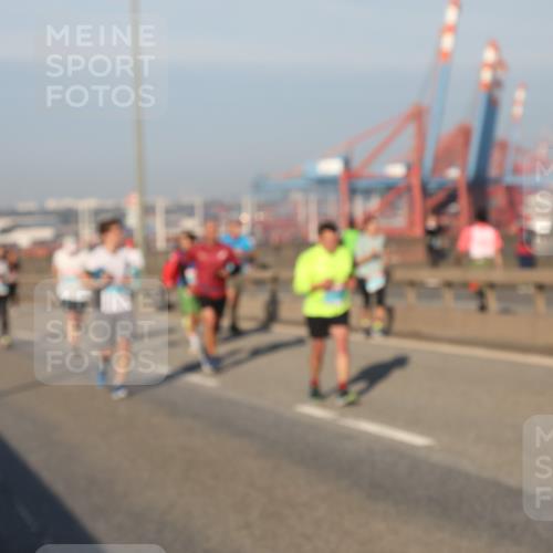 03.10.2025 - Köhlbrandbrückenlauf Yannick Fuchs http://msf.ph/oto/9150178 03.10.2025 08:42:04 Position 2  meine-sportfotos.de