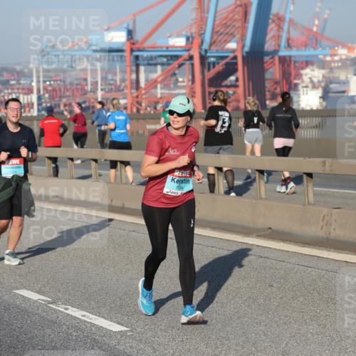 03.10.2025 - Köhlbrandbrückenlauf Yannick Fuchs http://msf.ph/oto/9150578 03.10.2025 08:42:46 Position 2 1384 meine-sportfotos.de