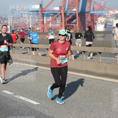 03.10.2025 - Köhlbrandbrückenlauf Yannick Fuchs http://msf.ph/oto/9150581 03.10.2025 08:42:46 Position 2 2, 1384 meine-sportfotos.de