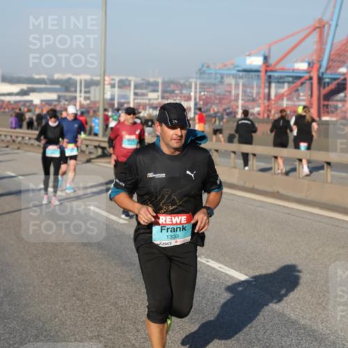 03.10.2025 - Köhlbrandbrückenlauf Yannick Fuchs http://msf.ph/oto/9150620 03.10.2025 08:42:54 Position 2 1333 meine-sportfotos.de