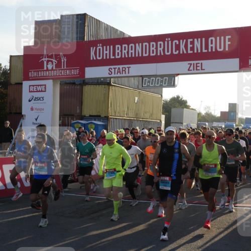 03.10.2025 - Köhlbrandbrückenlauf Matties Gatica Varas http://msf.ph/oto/9163183 03.10.2025 09:00:03 Ziel  meine-sportfotos.de