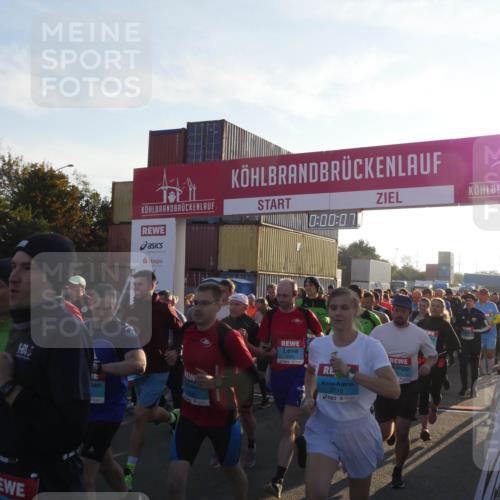 03.10.2025 - Köhlbrandbrückenlauf Matties Gatica Varas http://msf.ph/oto/9163198 03.10.2025 09:00:09 Ziel  meine-sportfotos.de