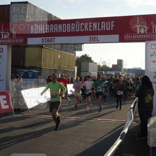 03.10.2025 - Köhlbrandbrückenlauf Matties Gatica Varas http://msf.ph/oto/9163255 03.10.2025 09:00:50 Ziel  meine-sportfotos.de