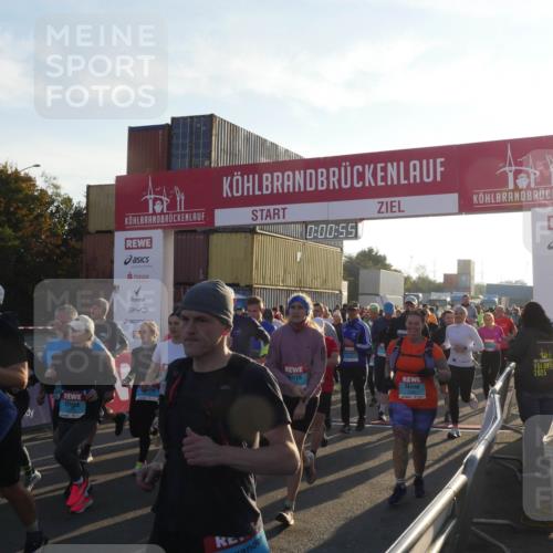 03.10.2025 - Köhlbrandbrückenlauf Matties Gatica Varas http://msf.ph/oto/9163278 03.10.2025 09:00:57 Ziel  meine-sportfotos.de