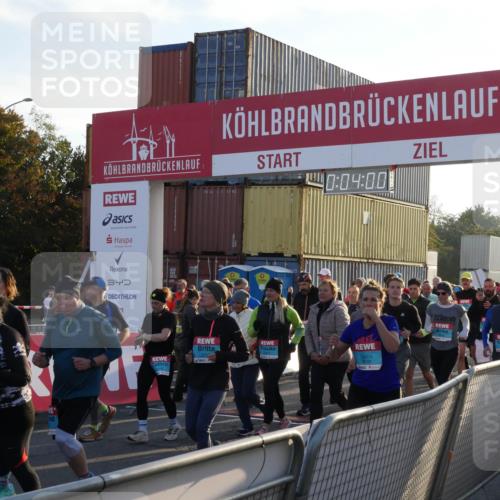 03.10.2025 - Köhlbrandbrückenlauf Matties Gatica Varas http://msf.ph/oto/9163534 03.10.2025 09:04:02 Ziel  meine-sportfotos.de