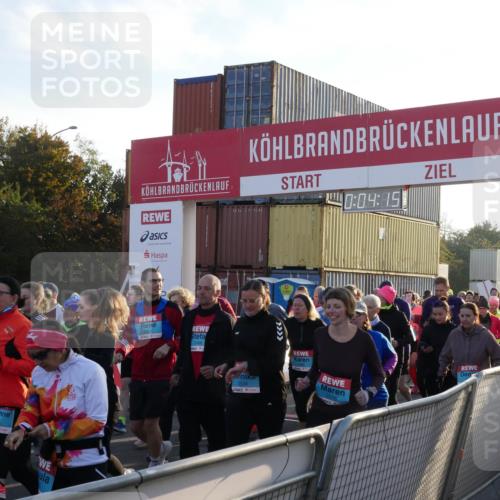03.10.2025 - Köhlbrandbrückenlauf Matties Gatica Varas http://msf.ph/oto/9163589 03.10.2025 09:04:17 Ziel  meine-sportfotos.de