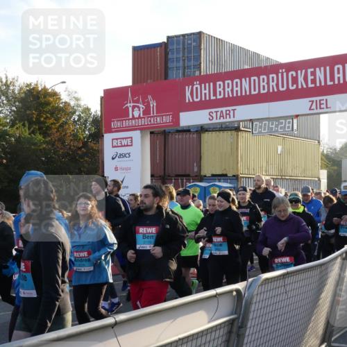 03.10.2025 - Köhlbrandbrückenlauf Matties Gatica Varas http://msf.ph/oto/9163639 03.10.2025 09:04:30 Ziel  meine-sportfotos.de