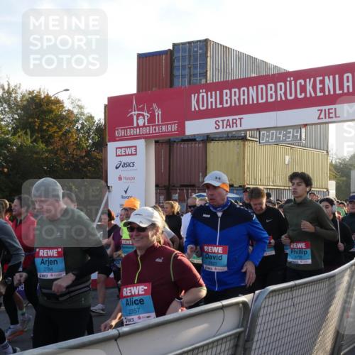 03.10.2025 - Köhlbrandbrückenlauf Matties Gatica Varas http://msf.ph/oto/9163664 03.10.2025 09:04:36 Ziel  meine-sportfotos.de