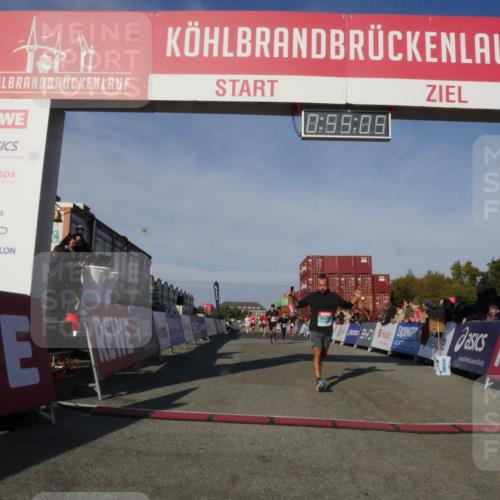 03.10.2025 - Köhlbrandbrückenlauf Matties Gatica Varas http://msf.ph/oto/9164708 03.10.2025 09:55:07 Ziel 2879, 3083, 3152, 3193, 3288, 3490, 3628, 3715, 3720 meine-sportfotos.de