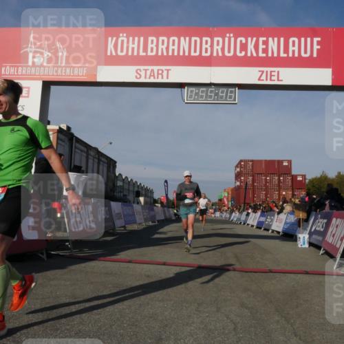 03.10.2025 - Köhlbrandbrückenlauf Matties Gatica Varas http://msf.ph/oto/9164823 03.10.2025 09:55:48 Ziel 1028, 1048, 1490, 3007, 3789 meine-sportfotos.de