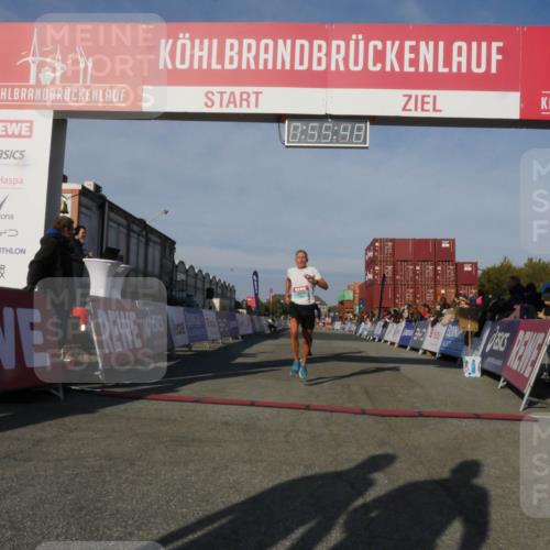 03.10.2025 - Köhlbrandbrückenlauf Matties Gatica Varas http://msf.ph/oto/9164833 03.10.2025 09:55:50 Ziel 1028, 1048, 3007, 3789 meine-sportfotos.de