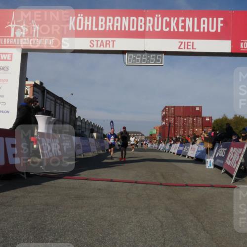 03.10.2025 - Köhlbrandbrückenlauf Matties Gatica Varas http://msf.ph/oto/9164859 03.10.2025 09:55:57 Ziel 1020, 1028, 1036, 1224, 3007, 3143, 3181, 3494 meine-sportfotos.de