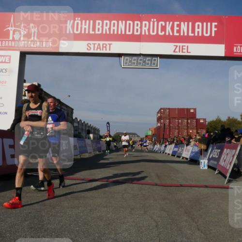 03.10.2025 - Köhlbrandbrückenlauf Matties Gatica Varas http://msf.ph/oto/9164869 03.10.2025 09:56:00 Ziel 1020, 1036, 1224, 3143, 3181, 3332, 3494 meine-sportfotos.de