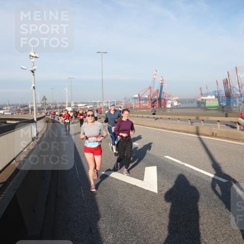 03.10.2025 - Köhlbrandbrückenlauf Yannick Fuchs http://msf.ph/oto/9174562 03.10.2025 08:43:19 Position 2  meine-sportfotos.de