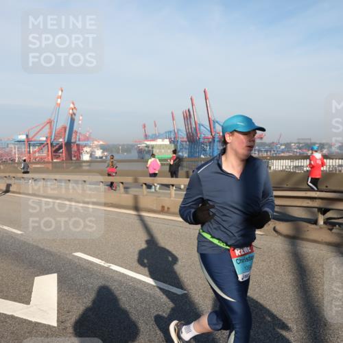 03.10.2025 - Köhlbrandbrückenlauf Yannick Fuchs http://msf.ph/oto/9174574 03.10.2025 08:43:21 Position 2 136 meine-sportfotos.de