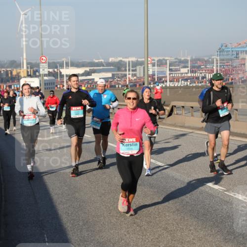 03.10.2025 - Köhlbrandbrückenlauf Yannick Fuchs http://msf.ph/oto/9174662 03.10.2025 08:43:39 Position 2 3, 1566 meine-sportfotos.de