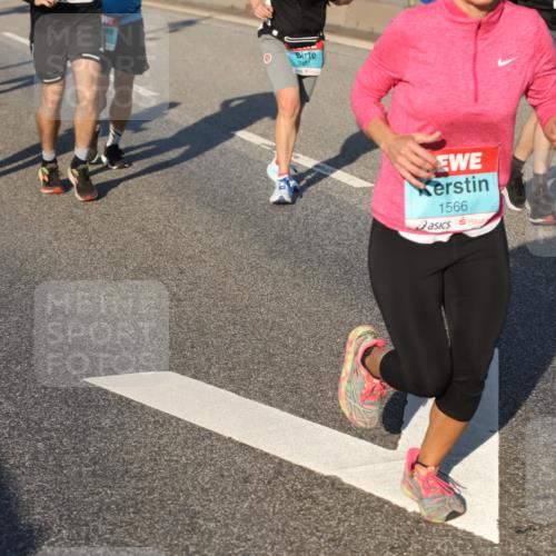 03.10.2025 - Köhlbrandbrückenlauf Yannick Fuchs http://msf.ph/oto/9174685 03.10.2025 08:43:41 Position 2 1229, 1566 meine-sportfotos.de