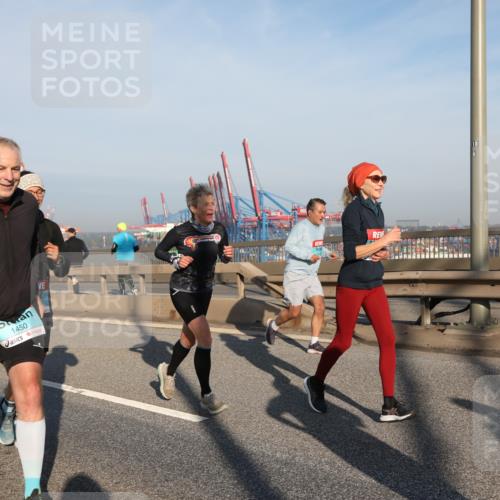 03.10.2025 - Köhlbrandbrückenlauf Yannick Fuchs http://msf.ph/oto/9174902 03.10.2025 08:44:28 Position 2 1450, 18 meine-sportfotos.de