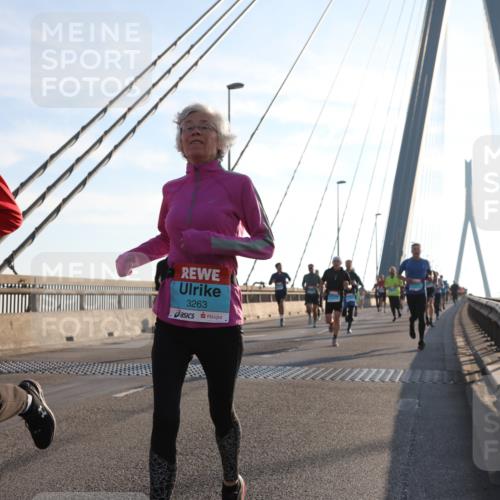 03.10.2025 - Köhlbrandbrückenlauf Yannick Fuchs http://msf.ph/oto/9175279 03.10.2025 08:24:06 Position 1 1118, 3263 meine-sportfotos.de
